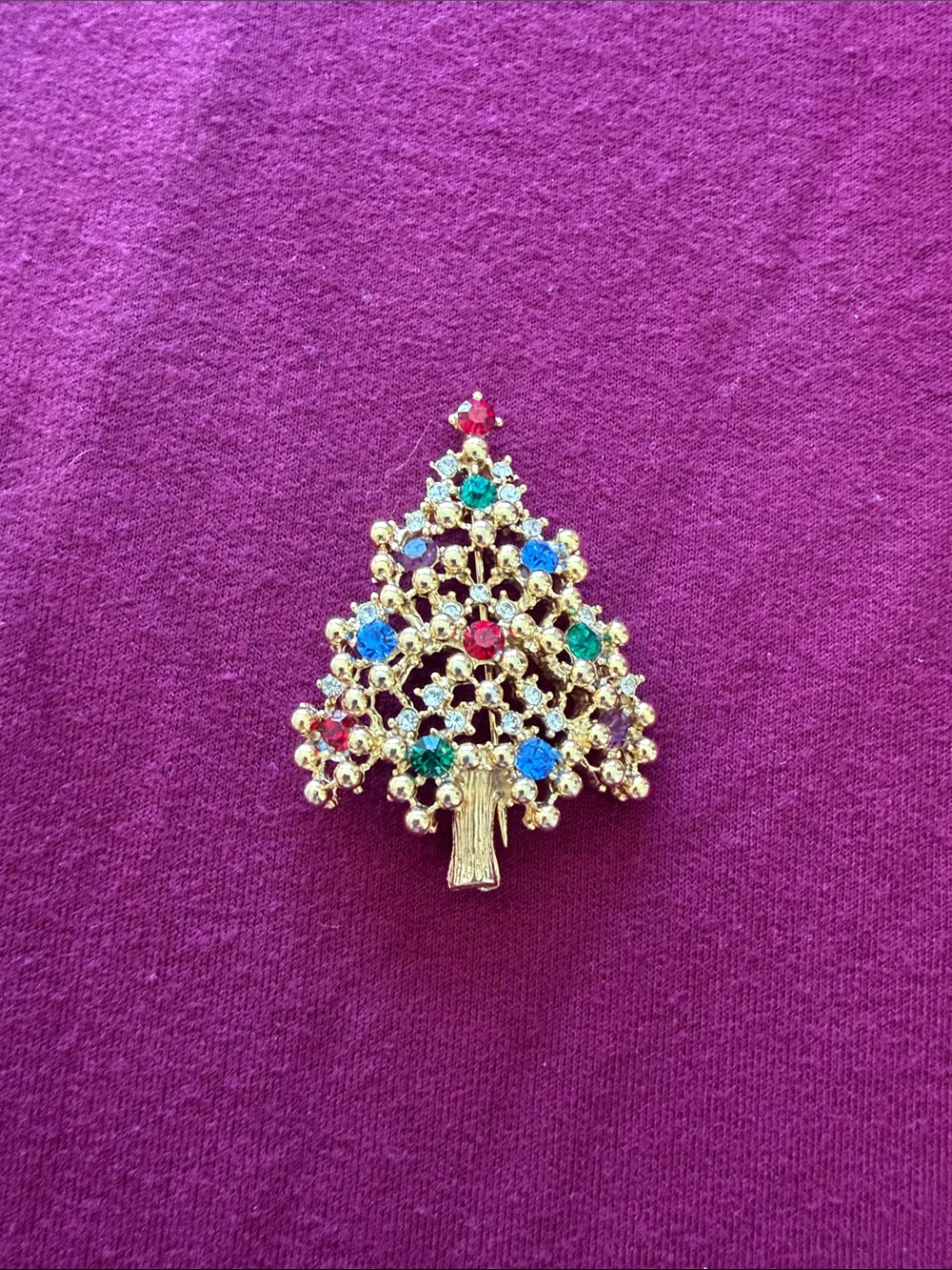 Vintage Eisenberg Gold Tone Multicolor Christmas Tree Brooch -